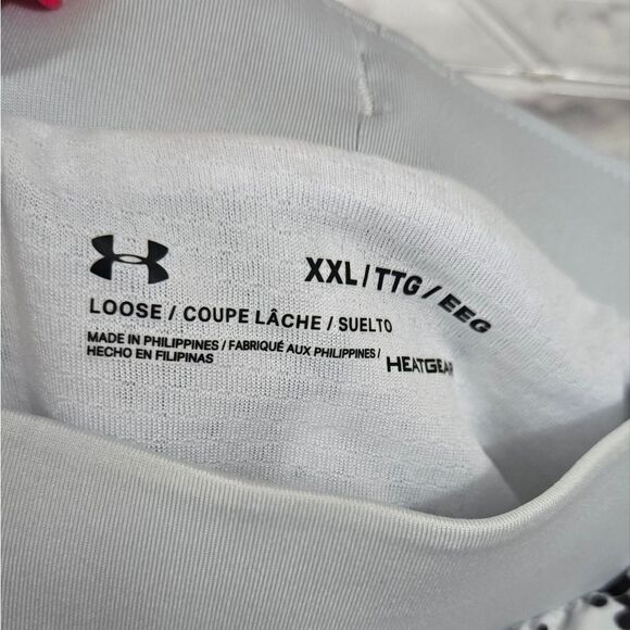 Women's UA Mileage 3.0 Shorts NWT Black/White Speckle Running Lined Quick Dry - Picture 16 of 16